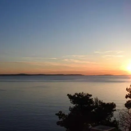 Appartamento Sunrise Vid Dugi Rat Esterno foto