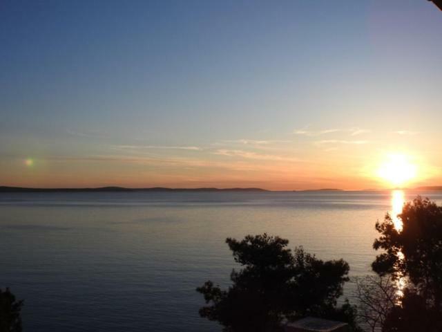 Apartment Sunrise Vid Dugi Rat