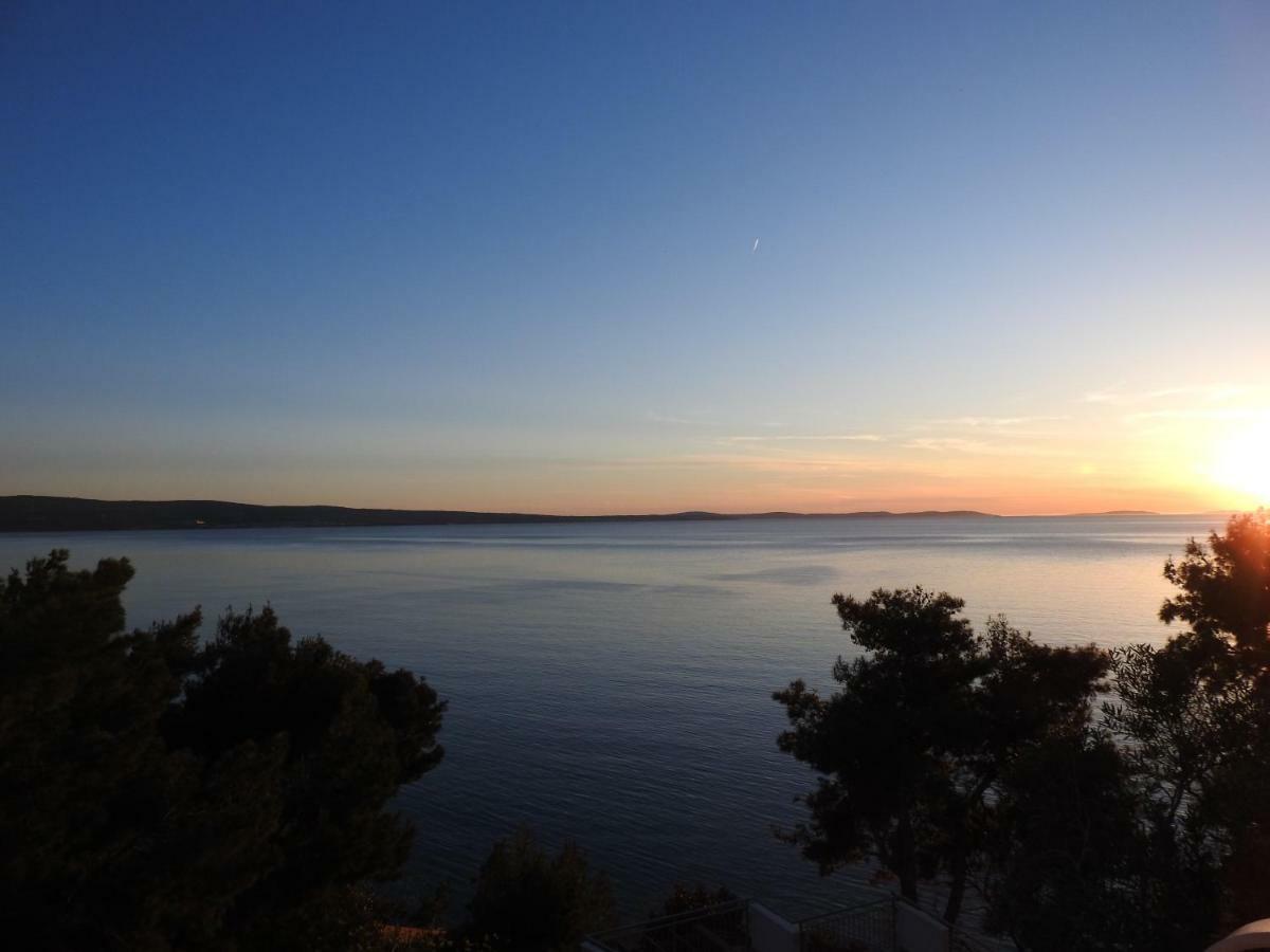 Apartment Sunrise Vid *